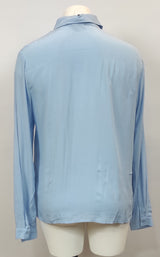 Chemisier bleu ciel avec ligne bleu marine