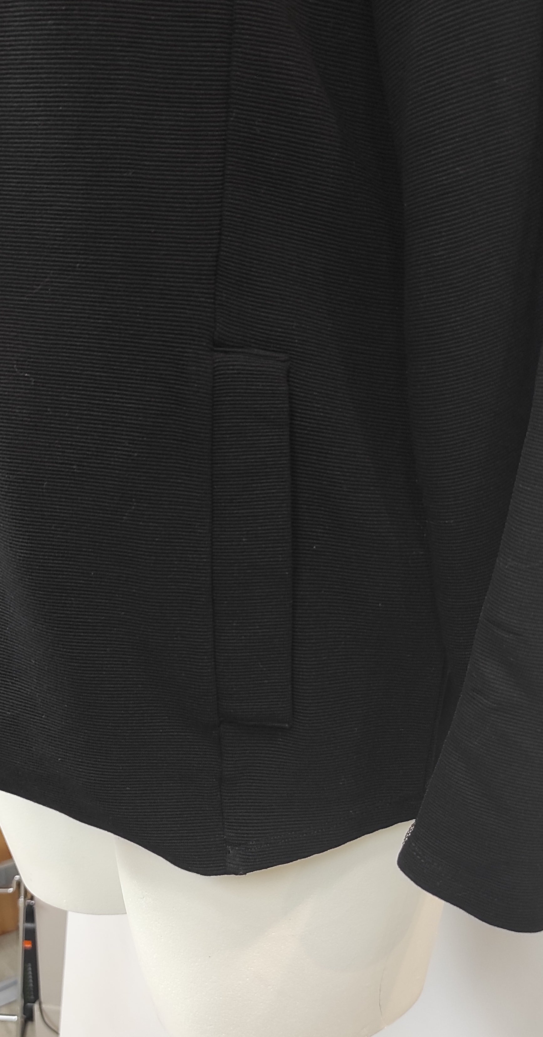 Veste noire avec tirette - brillants bras