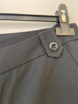 Pantalon classique droit avec tirette et bouton