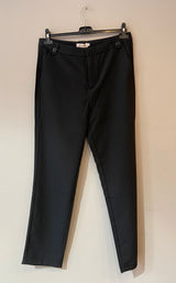 Pantalon classique droit avec tirette et bouton